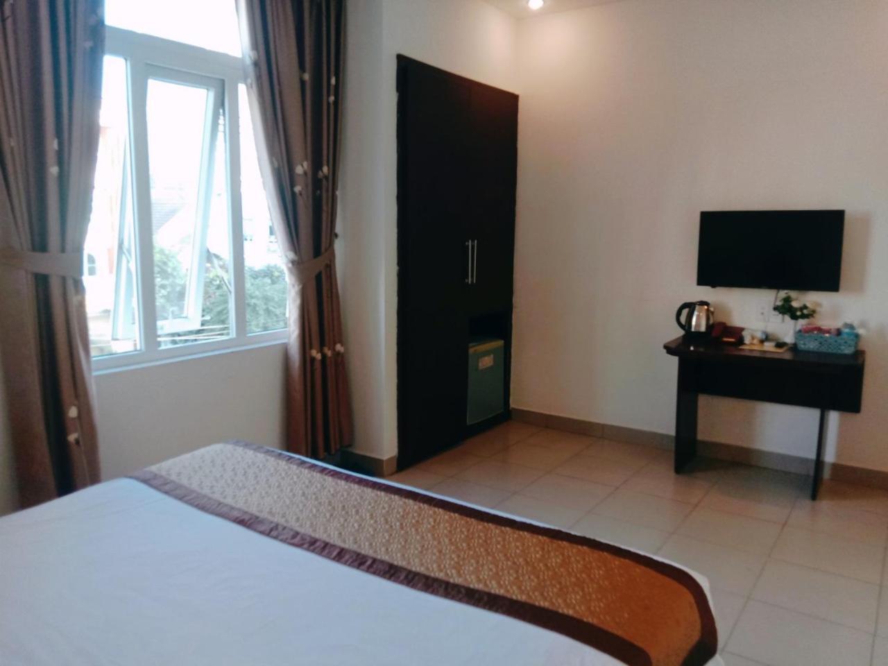 Hotel Huong Tra